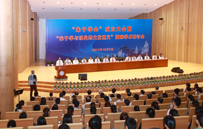 fe44f2aa-2105-4538-8438-2487f2ec8777.jpg